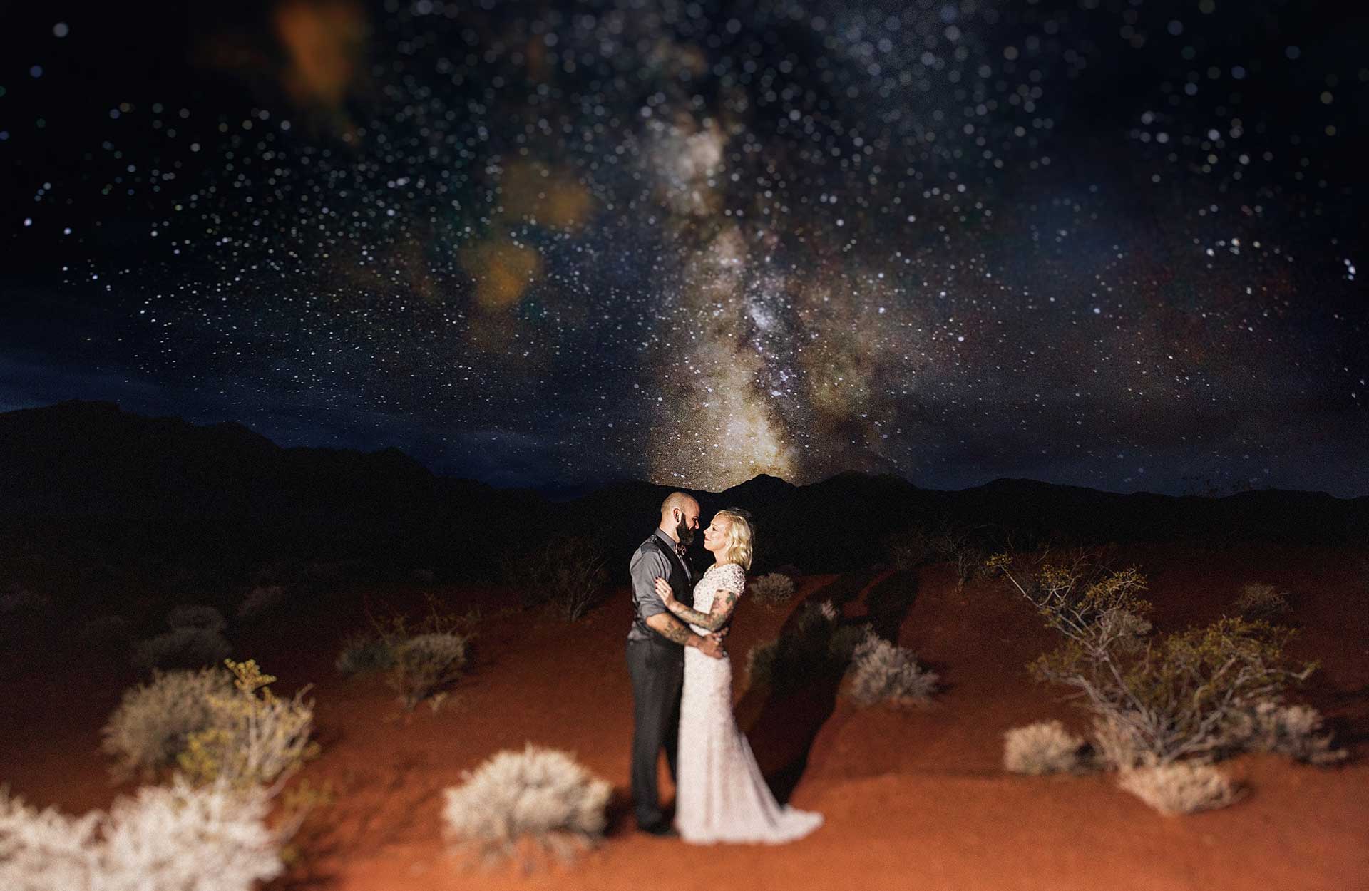 Bröllop i Las Vegas - Valley of Fire - Foto: Amberlight Collective