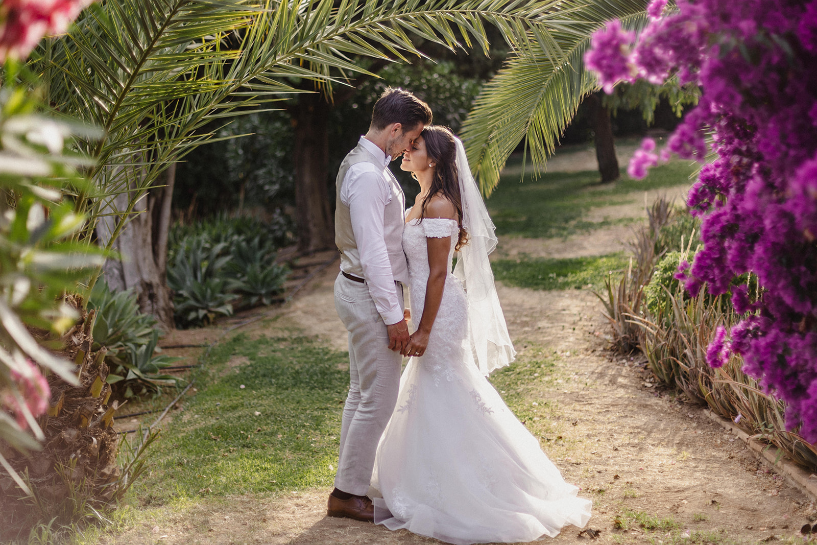 Matilda & Johans romantiska bröllop i Marbella